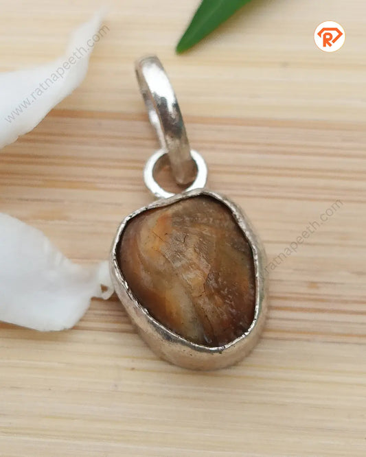 Machhmani Stone Silver Pendant